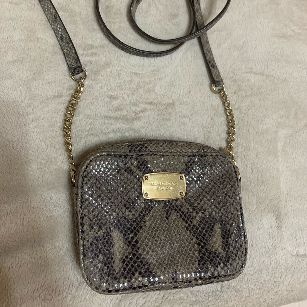 Authentic Michael Kors crossbody